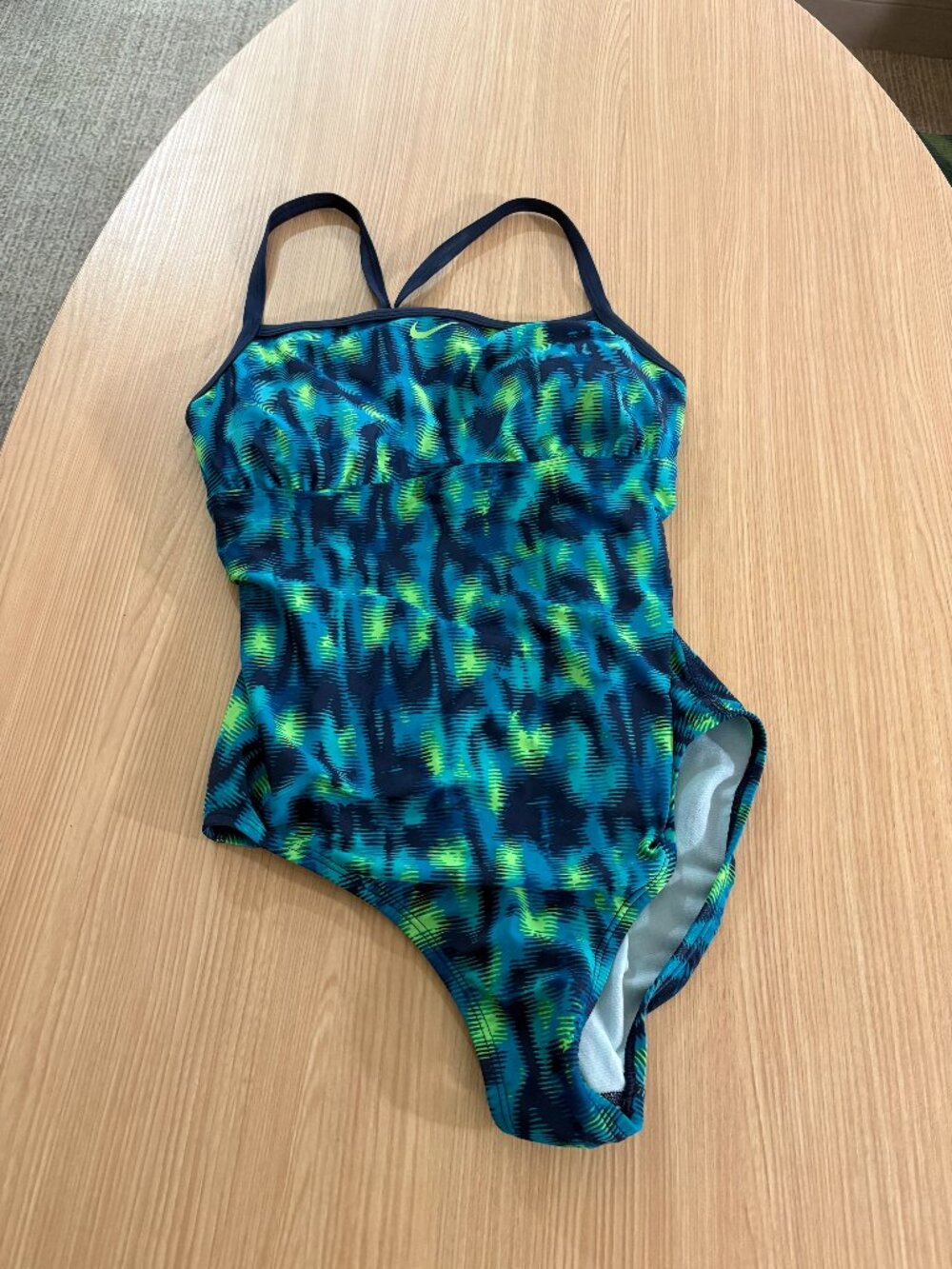 Nike HydraStrong Swimsuit Size 14 NESS6146 Green Blue Black Pads Polyester Blend